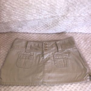Abercrombie tan skort